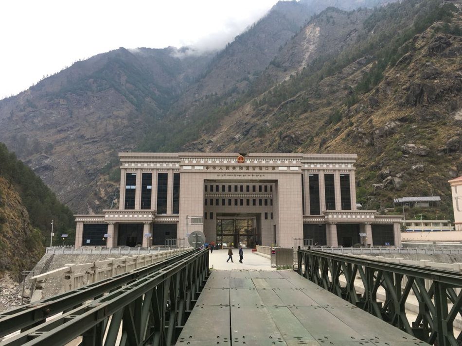 Gyirong port friendship bridge between Tibet and Nepal